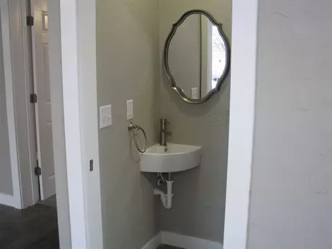 803 W Packard St, Appleton, WI 54911 photo 9