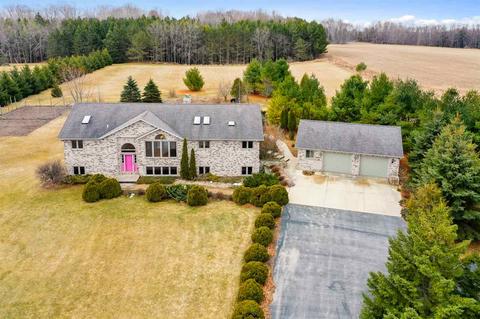 E7009 Jackson Road Algoma Wi 54201 51 Photos Mls 50237200 Movoto