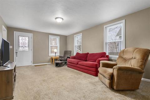 1925 N Oneida St, Appleton, WI 54911 photo 9