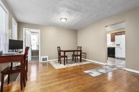 1925 N Oneida St, Appleton, WI 54911 photo 6