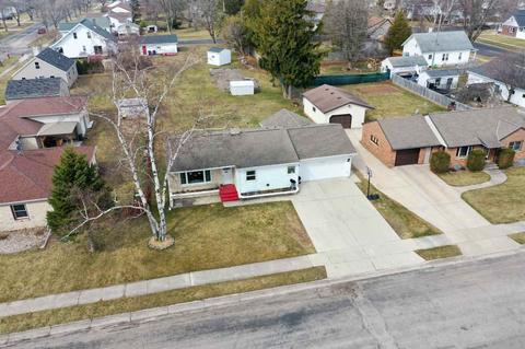 20 Kewaunee Homes For Sale Kewaunee Wi Real Estate Movoto
