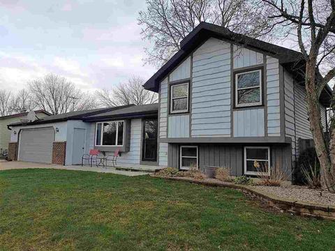 2319 S Horizon Dr, Appleton, WI 54915 photo 2