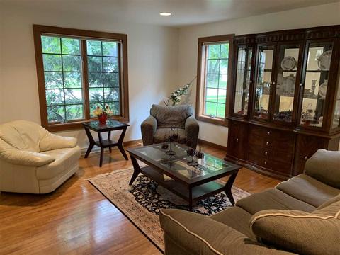 3525 S Bob O Link Ln, Appleton, WI 54915 photo 8