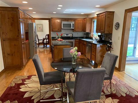 3525 S Bob O Link Ln, Appleton, WI 54915 photo 6