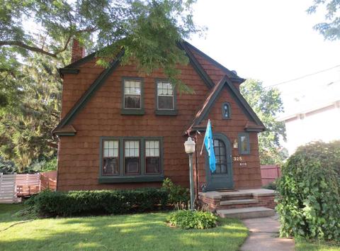 325 E Randall St, Appleton, WI 54911 photo 2