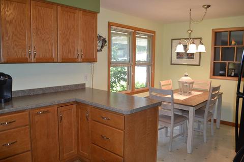 2319 S Carpenter St, Appleton, WI 54915 photo 8