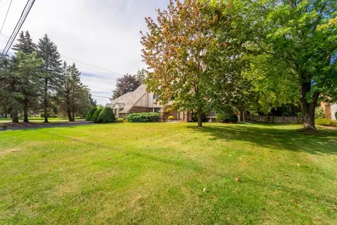 n507 Mayflower Road, Appleton, WI 54914 photo 2