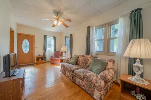 602 E Fremont St, Appleton, WI 54915 photo 2