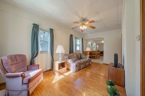 602 E Fremont St, Appleton, WI 54915 photo 3