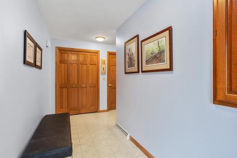 2208 S Matthias St, Appleton, WI 54915 photo 13