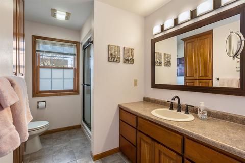2208 S Matthias St, Appleton, WI 54915 photo 17