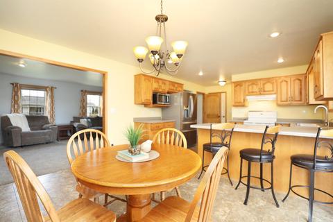 w5450 Amy Avenue, Appleton, WI 54915 photo 6
