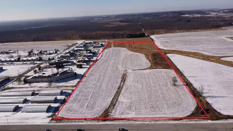 Shawano Street, New London, WI 54961