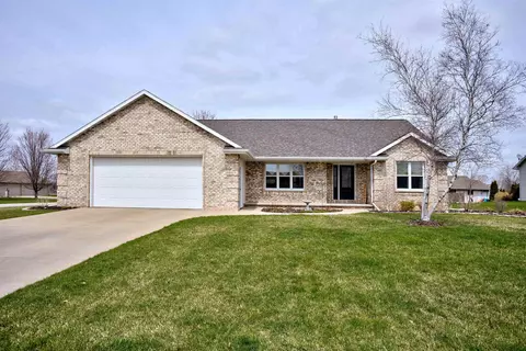 w5580 Mutzy Way, Appleton, WI 54915 photo 1