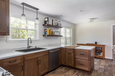 1042 E Melrose Ave, Appleton, WI 54911 photo 8