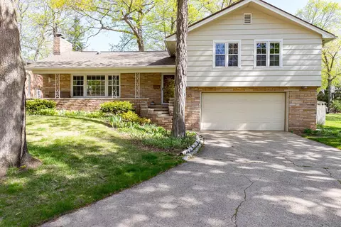 1042 E Melrose Ave, Appleton, WI 54911 photo 1