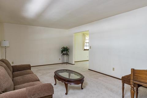 2632 S Carpenter St, Appleton, WI 54915 photo 4