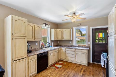 318 E Randall St, Appleton, WI 54911 photo 6