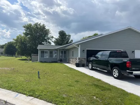 1644 Balsam Ct, Shawano, WI 54166