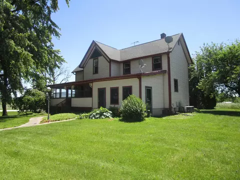 N8117 County M, Menasha, WI 54952