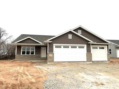 N1929 Medina Drive, Greenville, WI 54942