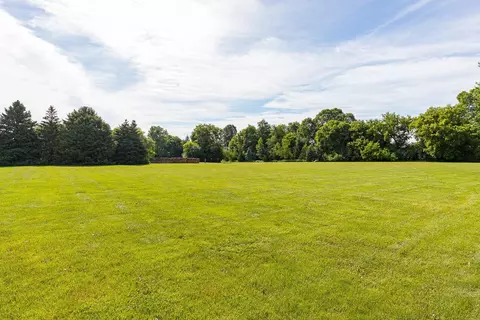 5735 W Spencer St, Appleton, WI 54914 photo 7