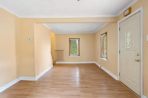 1025 W Grant St, Appleton, WI 54914 photo 2