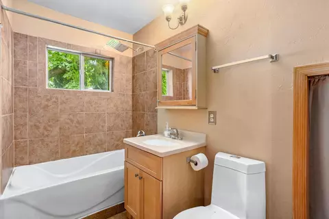 1025 W Grant St, Appleton, WI 54914 photo 10