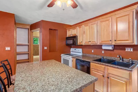 1025 W Grant St, Appleton, WI 54914 photo 5