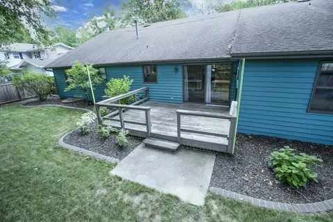 3217 S White Birch Ln, Appleton, WI 54915 photo 9