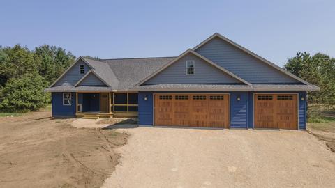 W6976 Chicago Avenue, Wautoma, WI 54982
