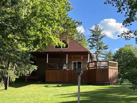 N937 Landing Lane, Vulcan, MI 49892