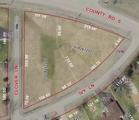 Ivy Lane, Oshkosh, WI 54904