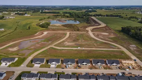 Sequoia Drive, Appleton, WI 54913 photo 2