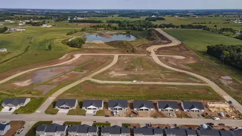 Sequoia Drive, Appleton, WI 54913 photo 2