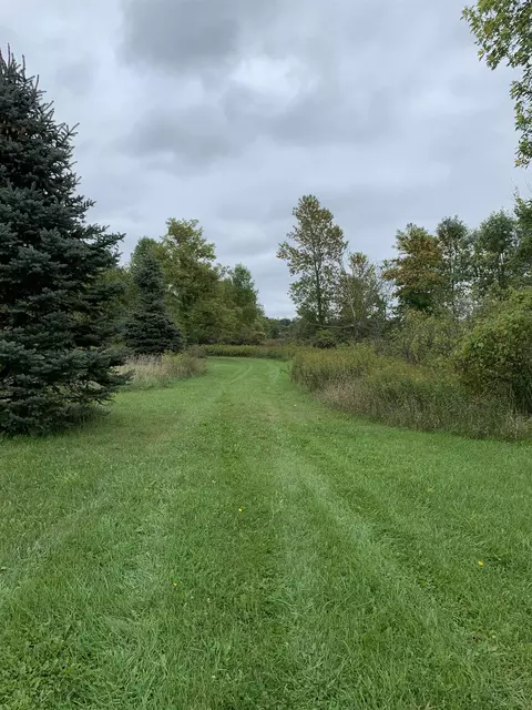 n6854 County Road T #3, Manawa, WI 54949