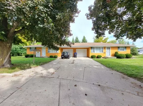 17 Seminole Ct, Appleton, WI 54914 photo 1