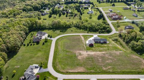 Hawk Ridge Drive, Shiocton, WI 54170
