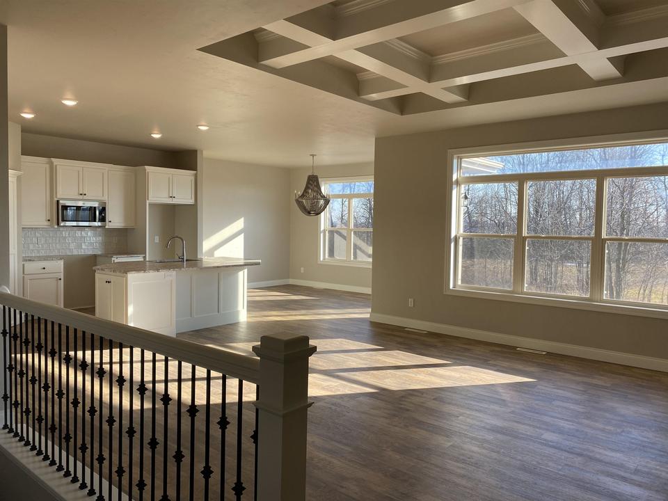  1003 Gulfstream Ct, De Pere, WI 54115 photo 2