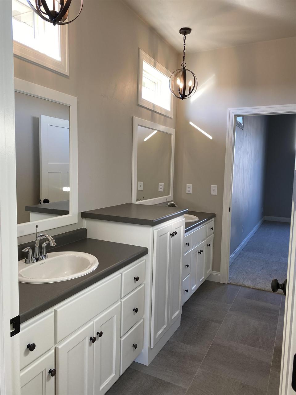  1003 Gulfstream Ct, De Pere, WI 54115 photo 12