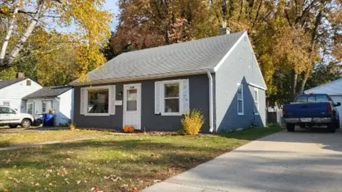 1145 Wirtz Ave, Green Bay, WI 54304