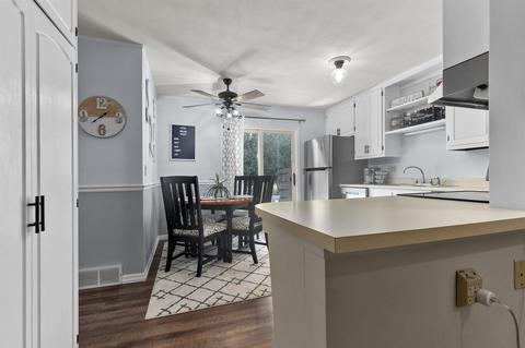 725 S Westhaven Pl #A, Appleton, WI 54914 photo 5