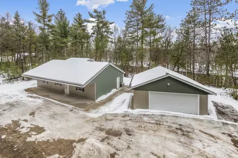 W5479 Island Bluff Lane, Wausaukee, WI 54177