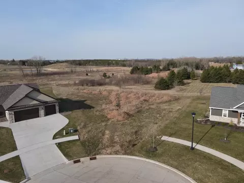 Morningstar Lane, Oshkosh, WI 54904