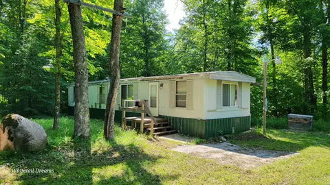 75528 Chippewa Lake Rd, Butternut, WI 54514