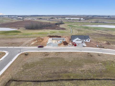 236 Kerrigan Dr, Wrightstown, WI 54180 photo 1