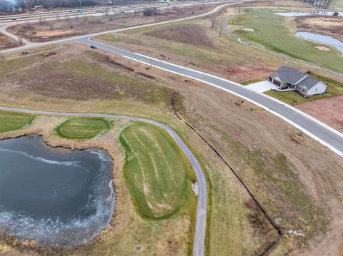 224 Kerrigan Dr, Wrightstown, WI 54180 photo 1