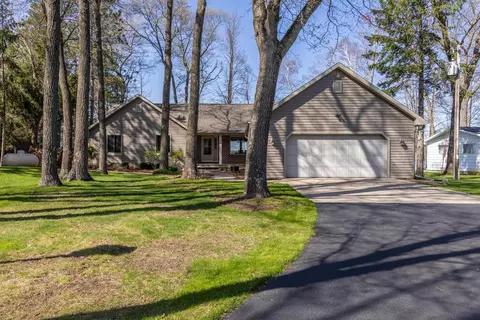 W271 County Road Vv, Gillett, WI 54124