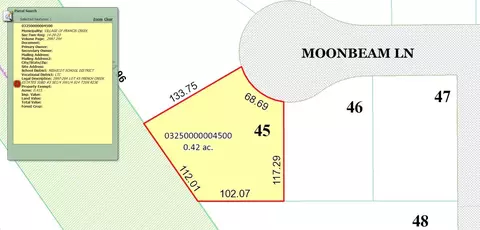 711 Moon Beam Ln #45, Francis Creek, WI 54214