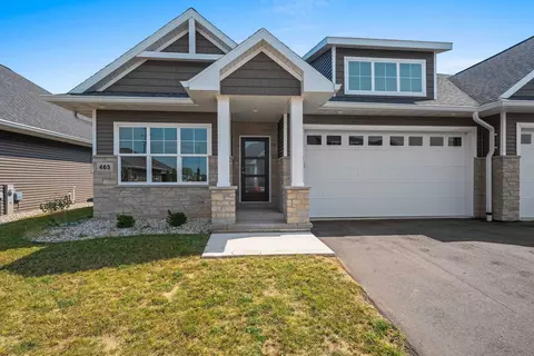 465 Papermill Cir, Kimberly, WI 54136